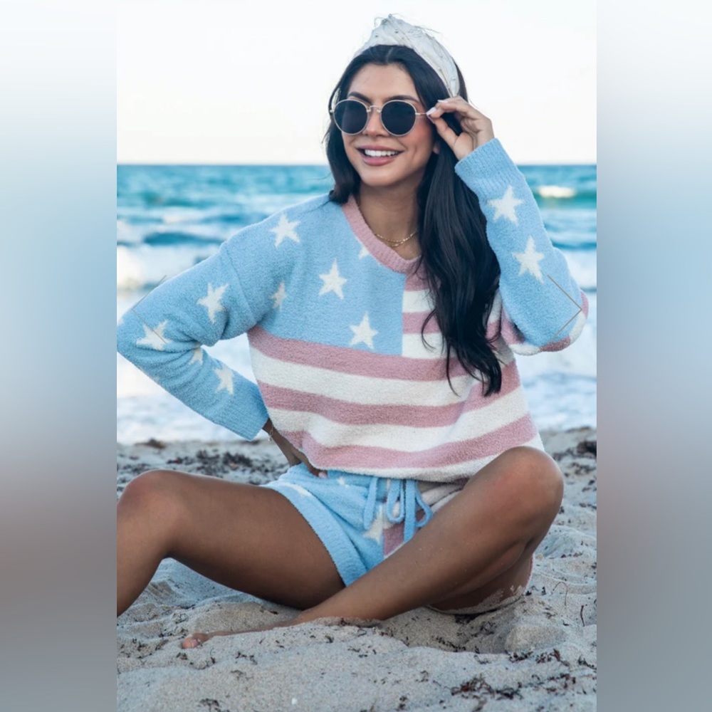 Pink Lily Pastel Stars & Stripes Crewneck Sweater - Light Blue, Pink, Cream